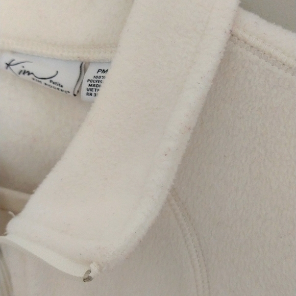 DONATING SOON Kim Rogers Petite Off White / Cream Fuzzy Zip-Up Vest Pockets - Picture 6 of 10